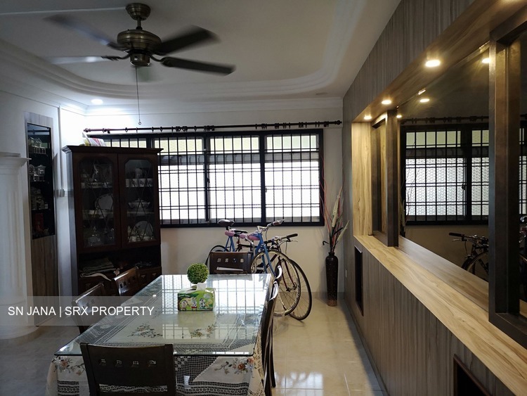 Pasir Ris Street 11 thumbnail photo